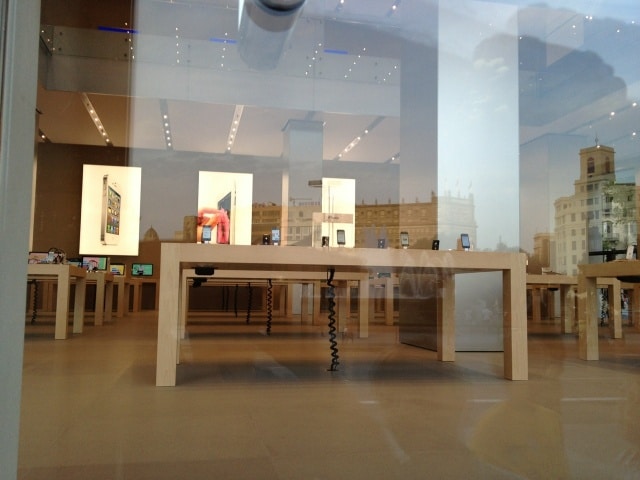 Apple-Retail-Store-Barcelona-20