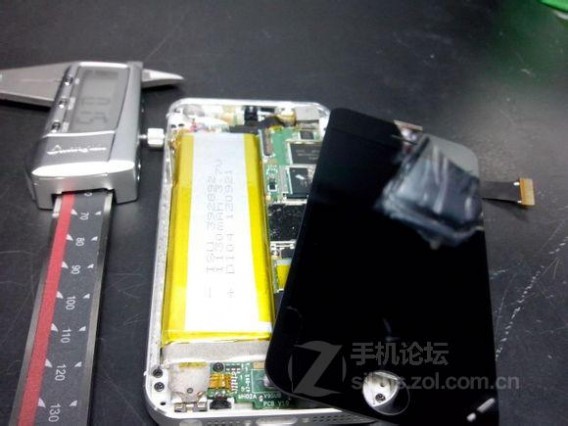 iphone5s-leak-battery