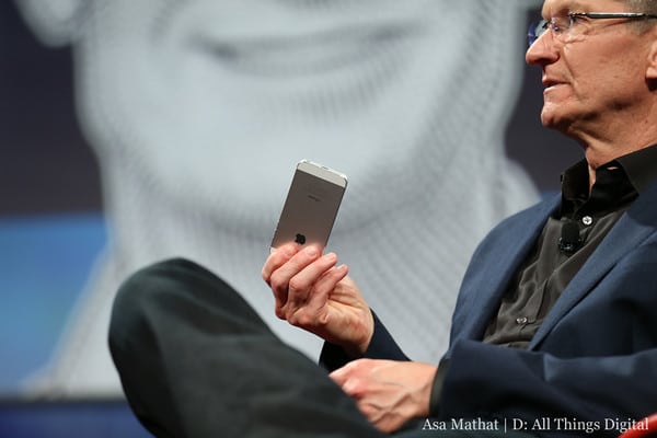 tim-cook-d11