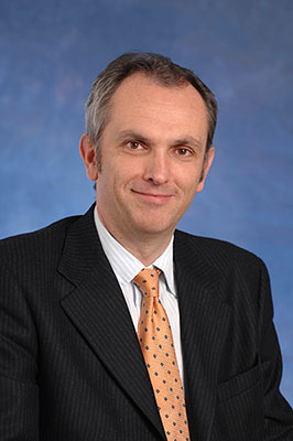 Luca Maestri ซีเอฟโอ Apple คนใหม่