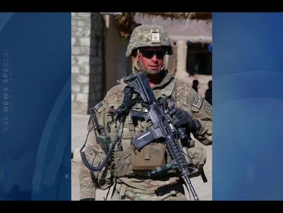 iphone-5-save-us-soldier2