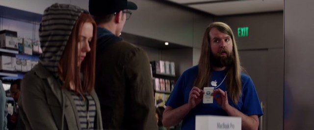 apple-store-steve-jobs-in-captain-america-2.28 AM