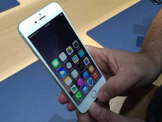 โหมดการใช้งานมือเดียวบน iPhone 6 Plus