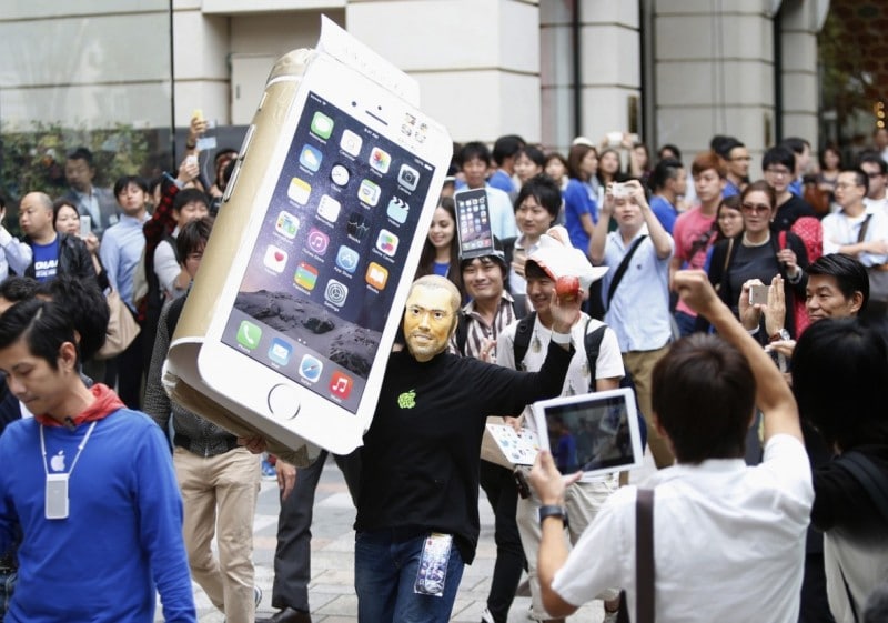 iphone-6-launch-world-wide-in-picture-8