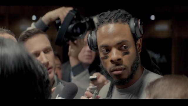 Richard Sherman นักกีฬาอเมริกันฟุตบอล NFL ในโฆษณาหูฟัง Beats