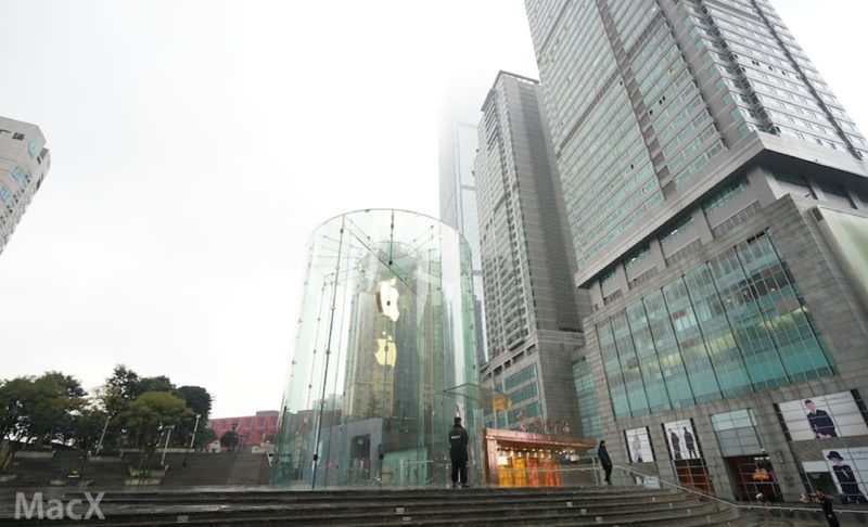 new-apple-store-in-chongqing-china-features-beautiful-glass-cylinder-design-photos-003