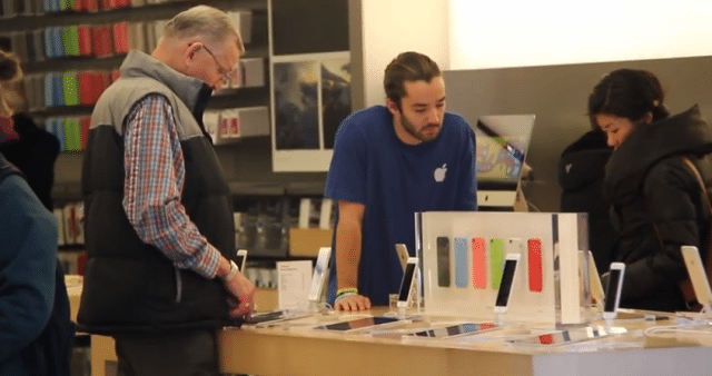 Apple Store Fake Employee