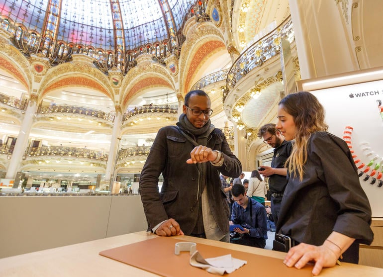 ชมภาพ Apple Watch Shop จากทั่วโลก ร้านค้าปลีกโฉมใหม่ของแอปเปิล