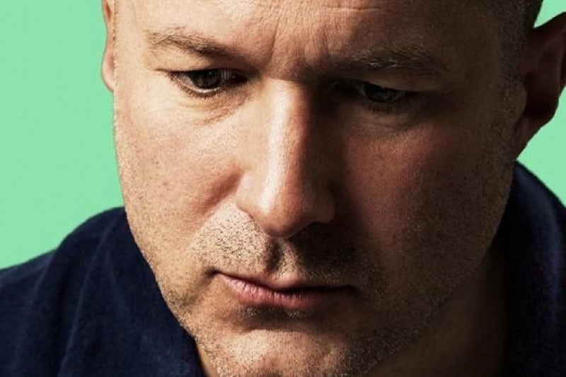 jony-ive-sad-face