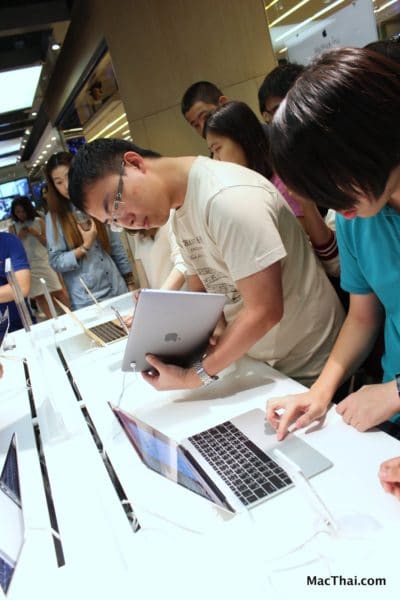 macthai-new-macbook-2015-istudio-by-copperwired-launch-at-central-world-007