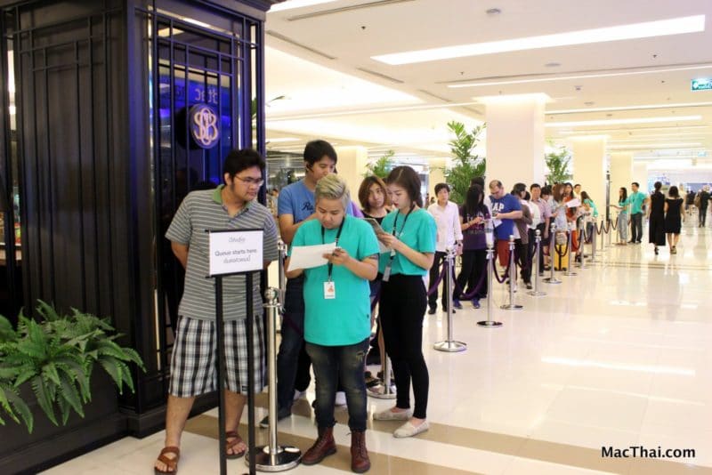 macthai-apple-watch-launch-in-thailand-istudio-queue-040