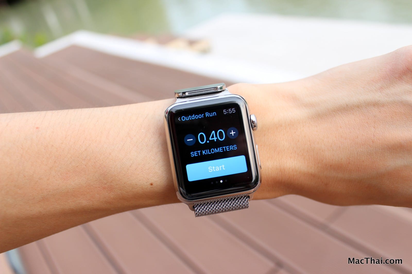 macthaireviewapplewatchwithmilaneseloop041