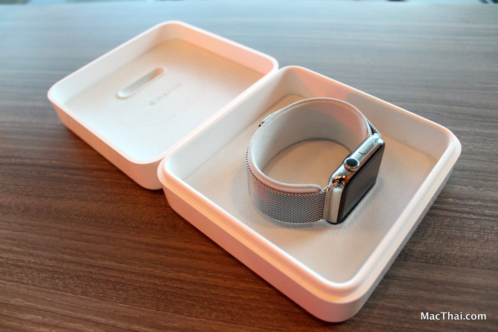 macthaireviewapplewatchwithmilaneselooppic001