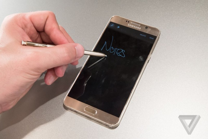 samsung-galaxy-note-5-and-s6-edge-plus-to-fight-iphone-6s-plus.0-002