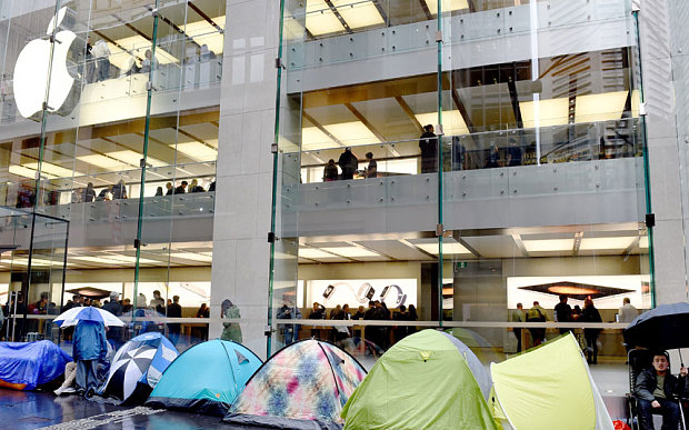 iphone-6s-launch-queue-world-10