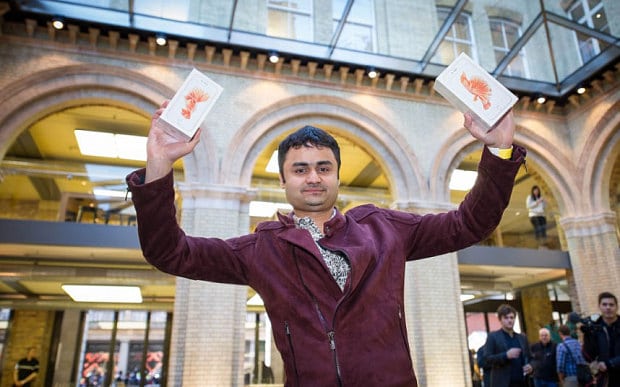 iphone-6s-launch-queue-world-5
