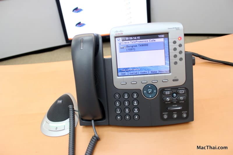 macthai-review-cat-telecom-service-telepresence-7