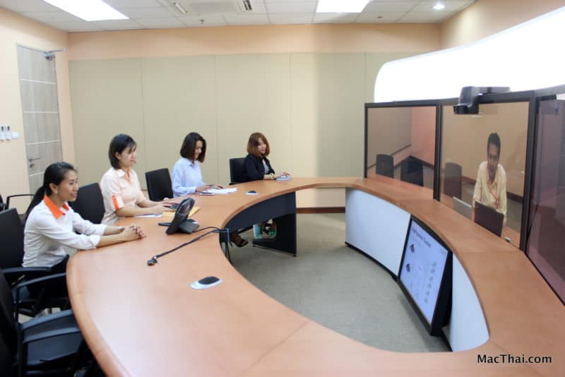 macthai-review-cat-telecom-service-telepresence-8