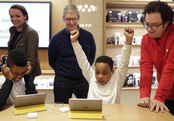 Jaysean Erby, Tim Cook