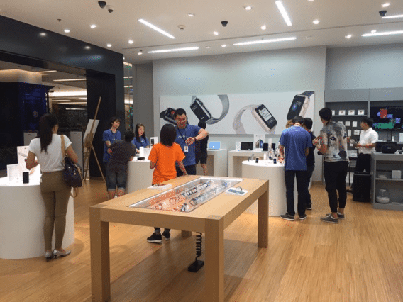ipad-pro-day-event-at-istudio-by-copperwired-1