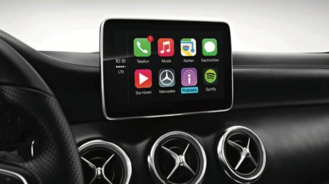 mercedes-benz-carplay