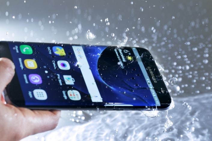 excellence-in-every-detail-the-design-of-the-galaxy-s7-and-galaxy-s7-edge-6