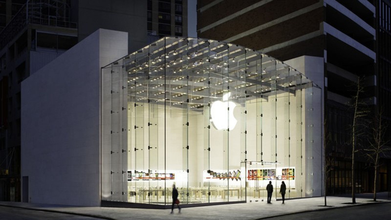 apple-store-west-side-stock