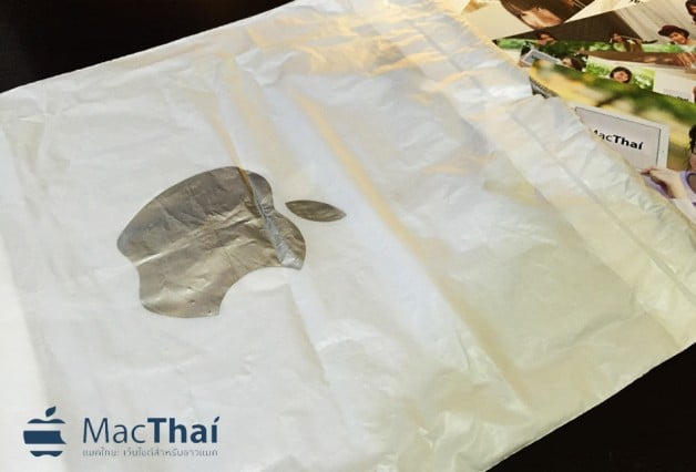 applestore-plastig-bag