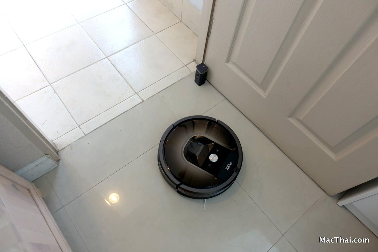 macthaireviewirobotroomba985