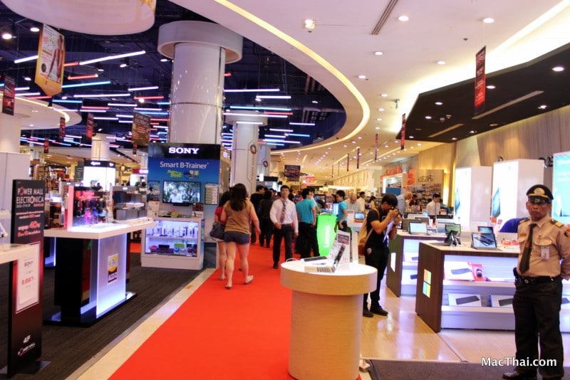 macthai-electronica-powermall-siam-paragon-2056