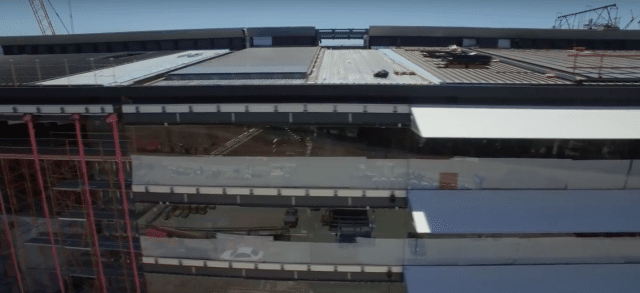apple_campus_2_curve_glass
