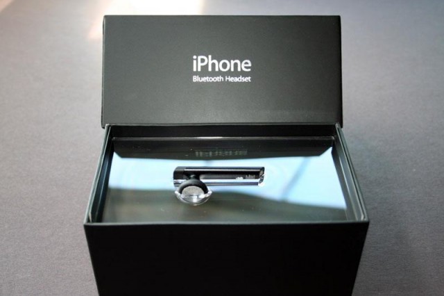 apple-bluetooth-headset-unbox-7