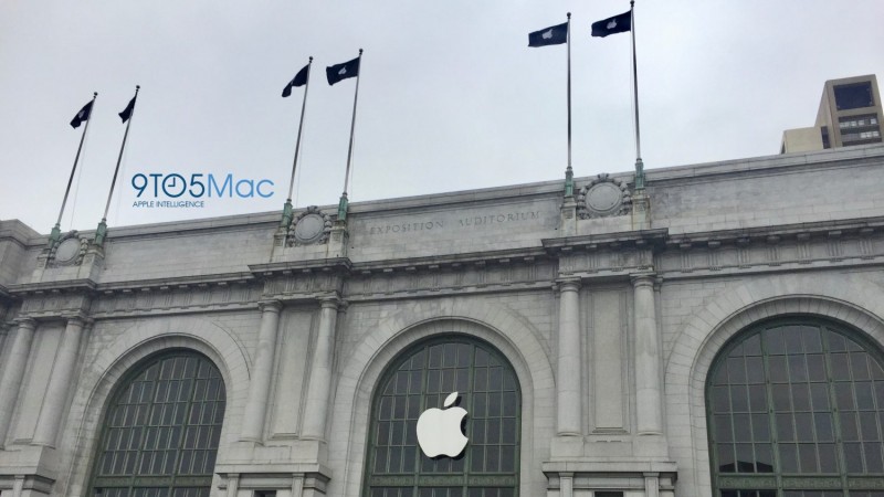 apple-keynote-decorations-bill-graham-civic-center-iphone-7-event-1