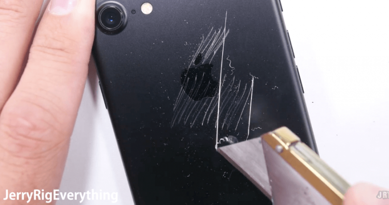 iphone-7-scratch-tests4