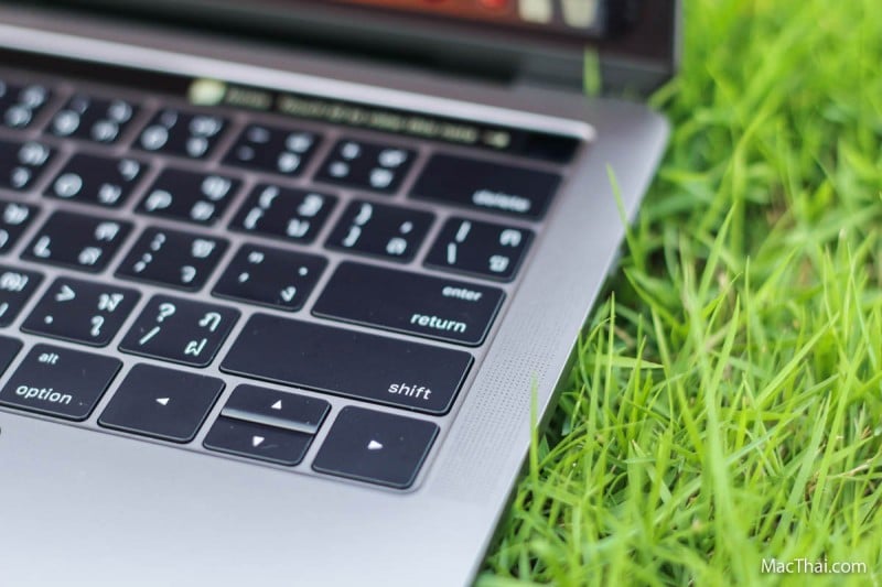 macbook-pro-touch-bar-2016-thai-11