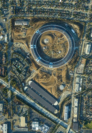 apple-campus-2-skyimd-20161222