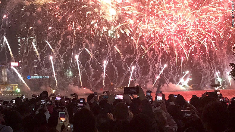 photo-iphone-7-plus-new-year11