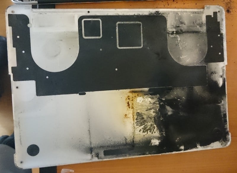 2015-macbook-pro-retina-exploded 1