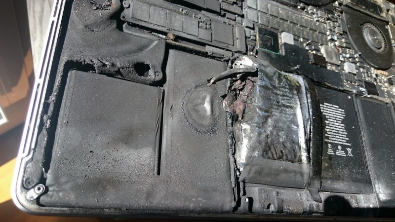 2015-macbook-pro-retina-exploded 3