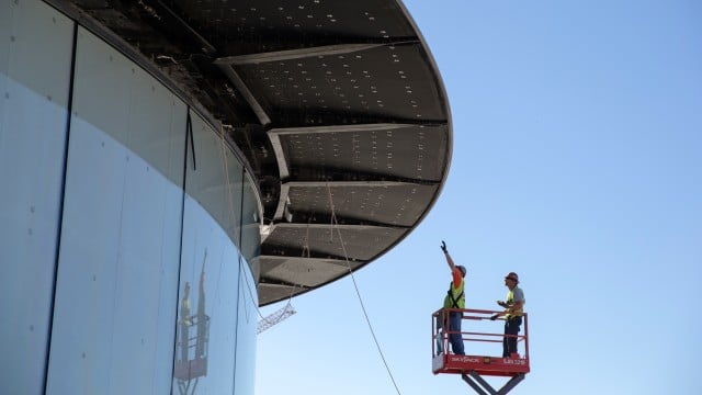 apple_campus2_roof