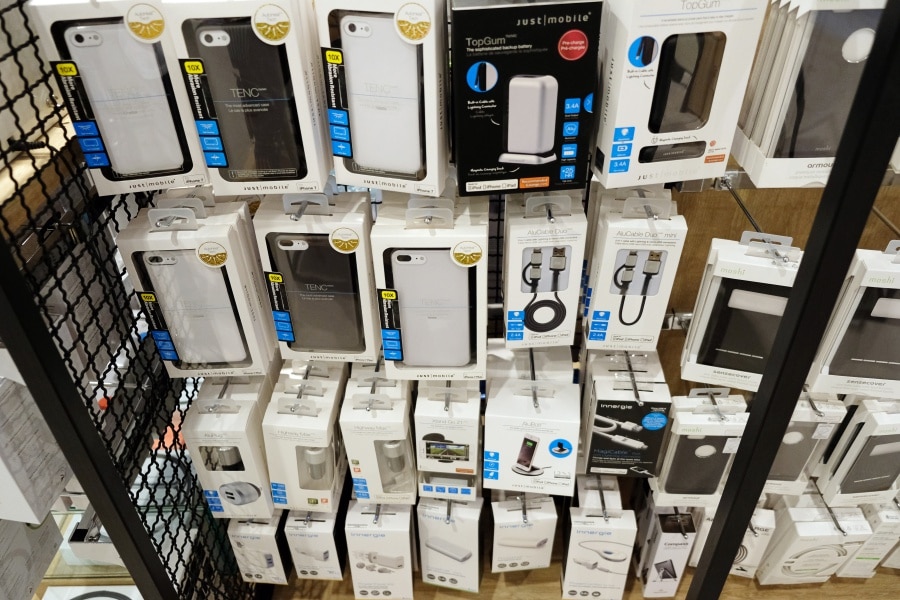 mens-gadgets-central-department-store-19