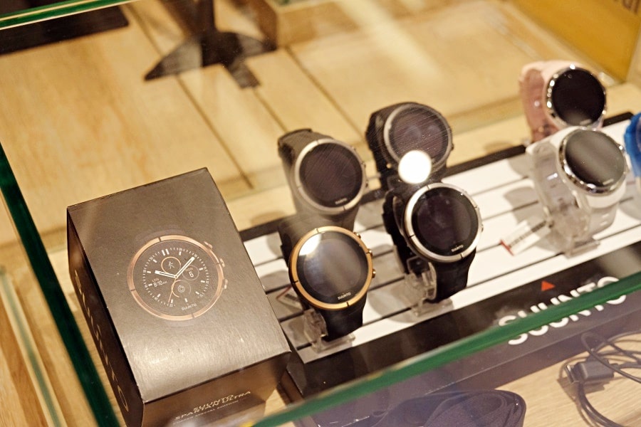 mens-gadgets-central-department-store-26