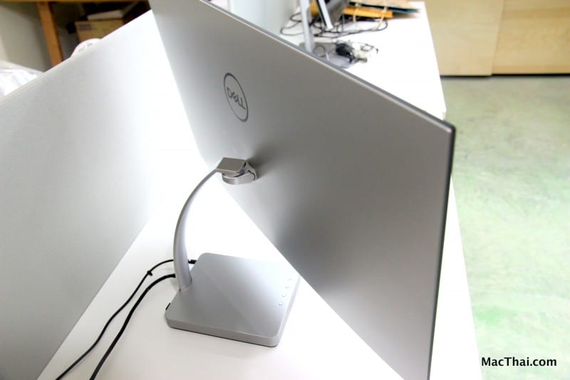 20-macthai-review-dell-S2718D-ultrathin-monitor-019