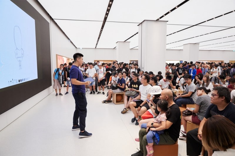 nso-taipei-opening-today-at-apple