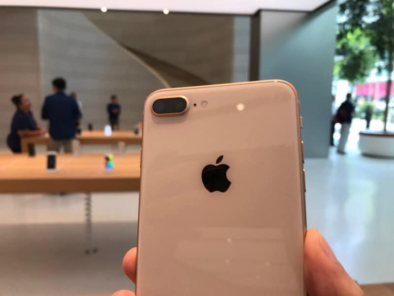 iphone-8-charge-wireless-with-samsung-2