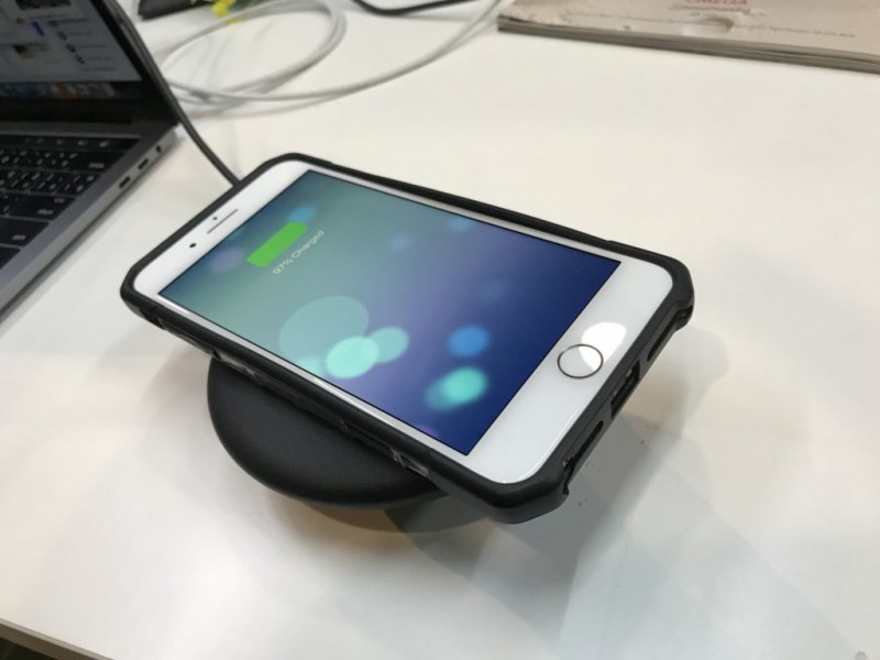 iphone-8-charge-wireless-with-samsung-3