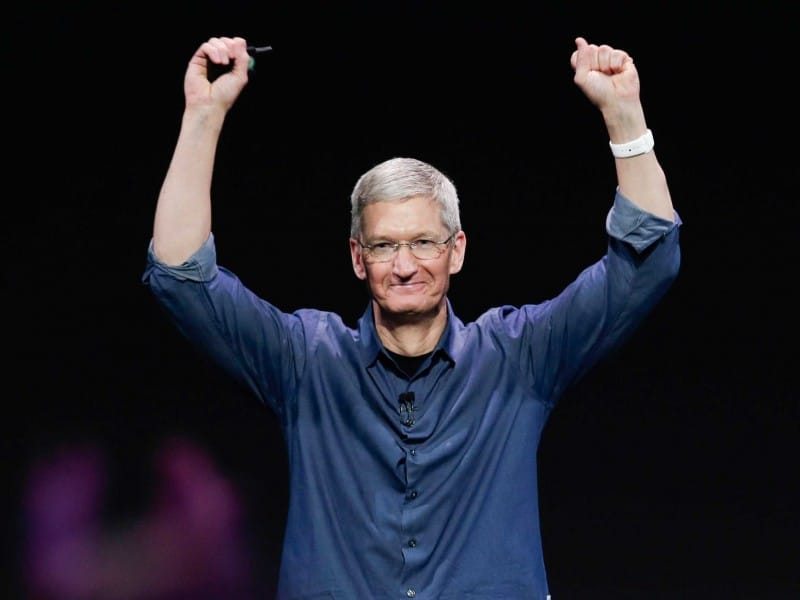 tim-cook-apples-sales-to-businesses-grew-40-this-year-to-25-billion