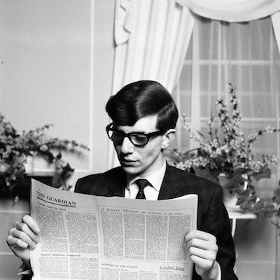 Young-Stephen-Hawking-Reading-The-Guradian