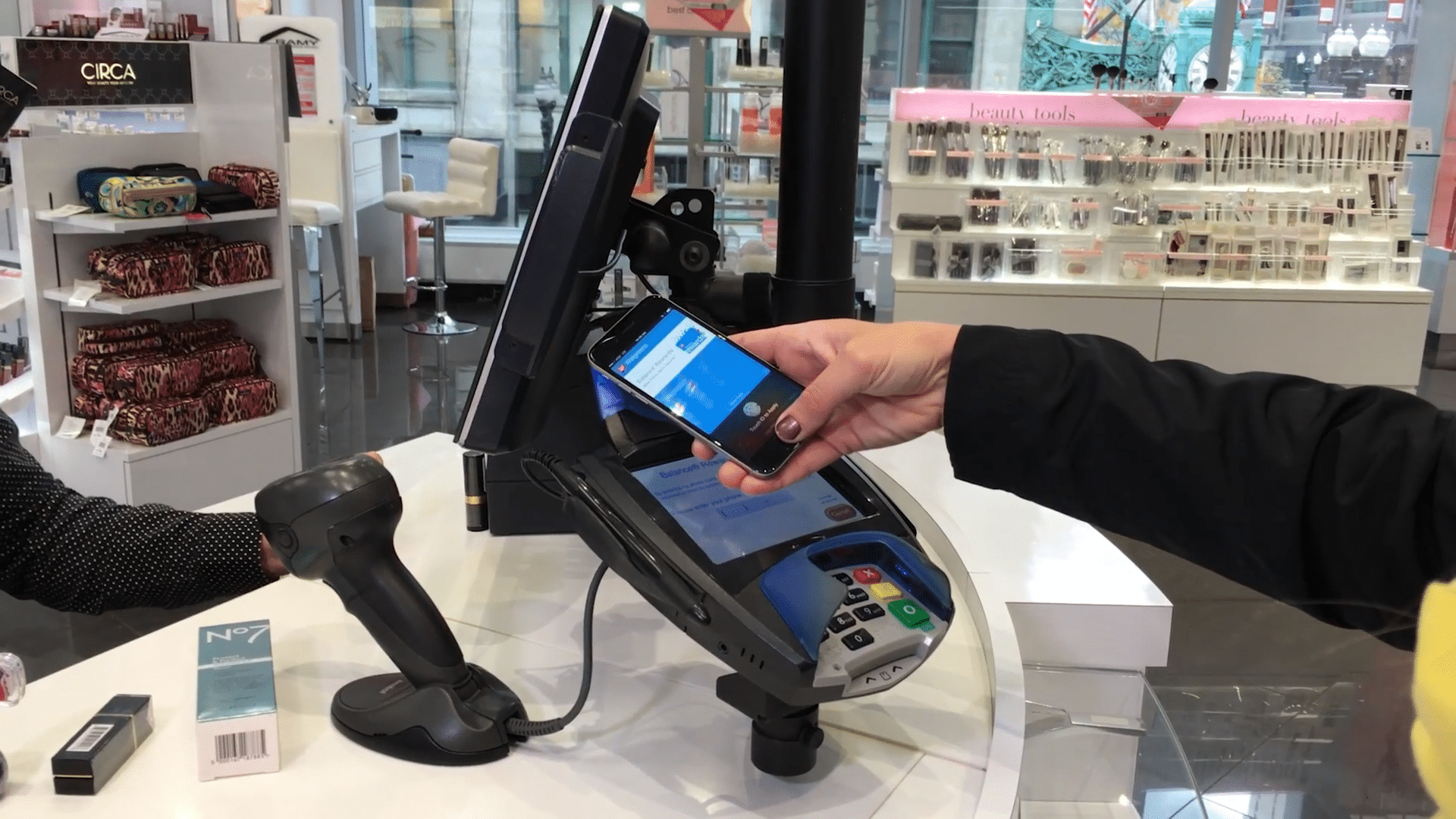 apple-will-reportedly-open-up-nfc-in-ios-12