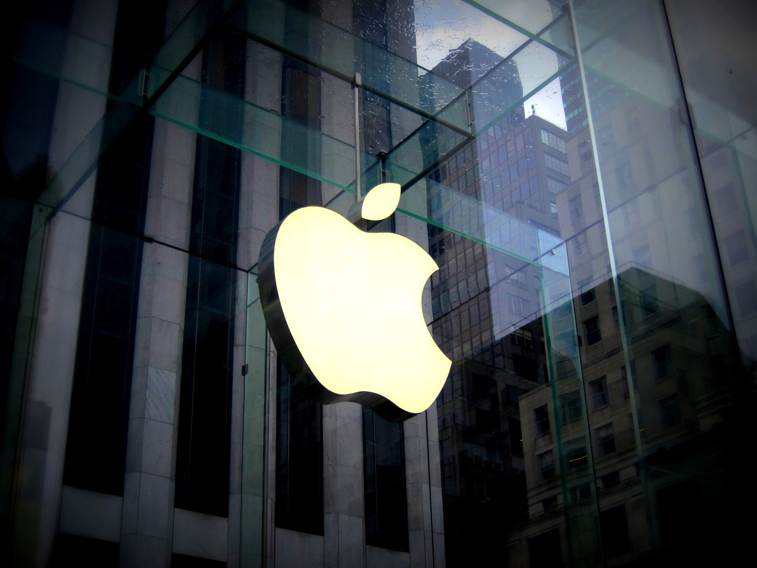 ผลประกอบการไตรมาสล่าสุด Apple ยอดขายโต 29% สร้างสถิติใหม่ แต่ยังพลาด ...